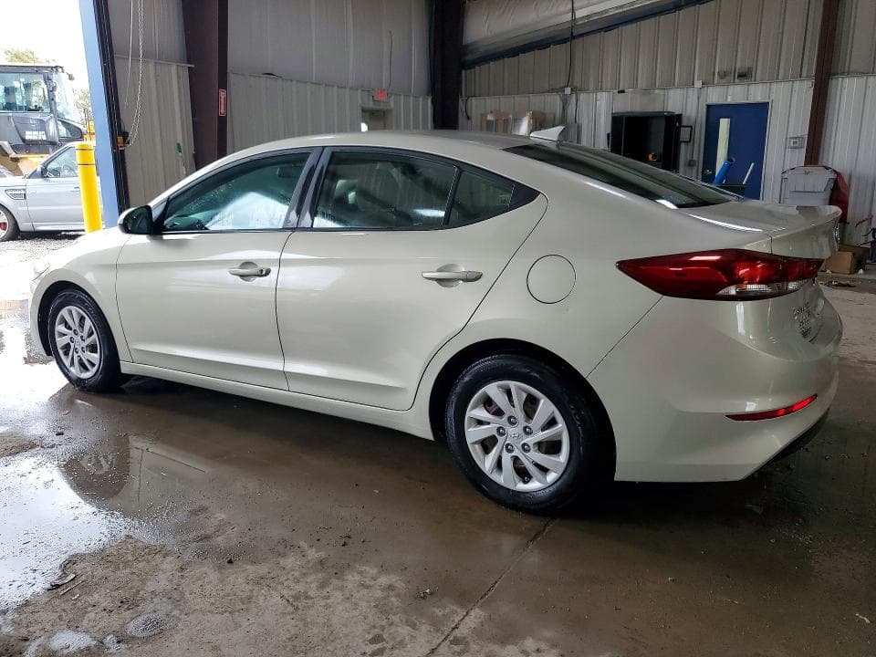 2017 HYUNDAI ELANTRA SE 2