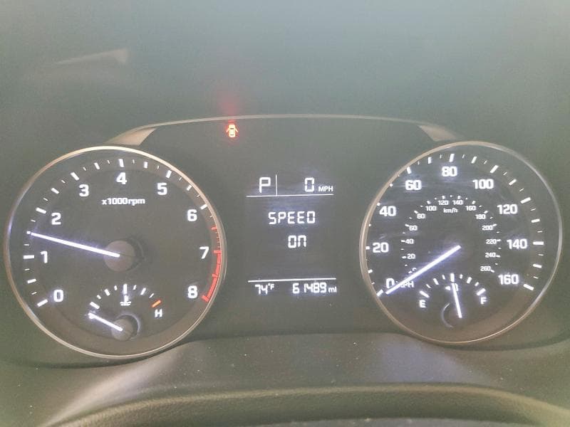 2017 HYUNDAI ELANTRA SE 9
