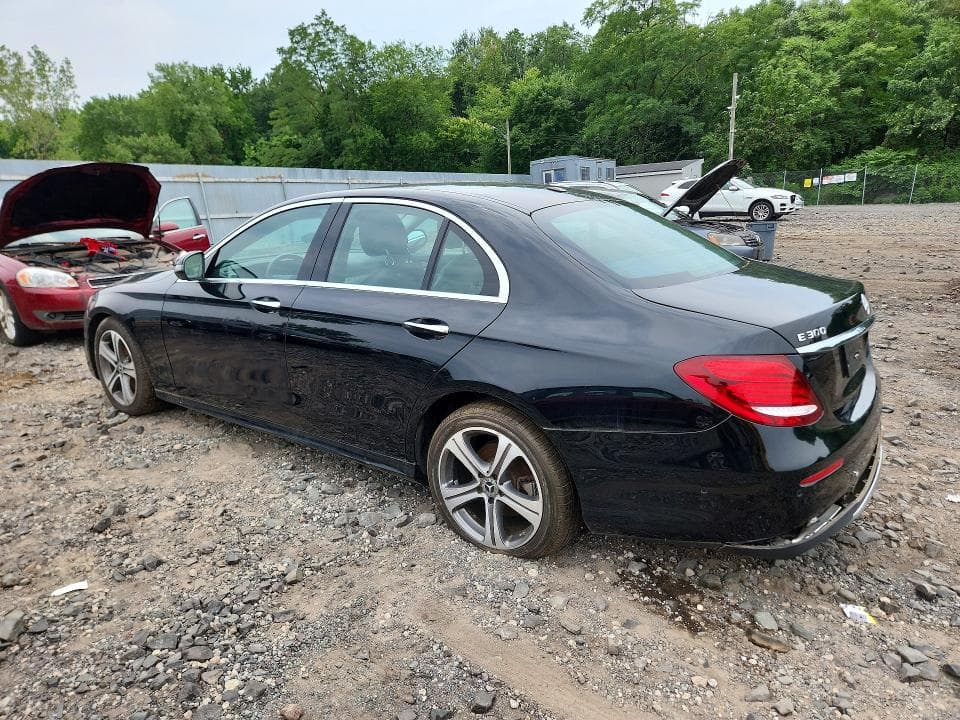 2018 MERCEDES-BENZ E 300 4MATIC 2