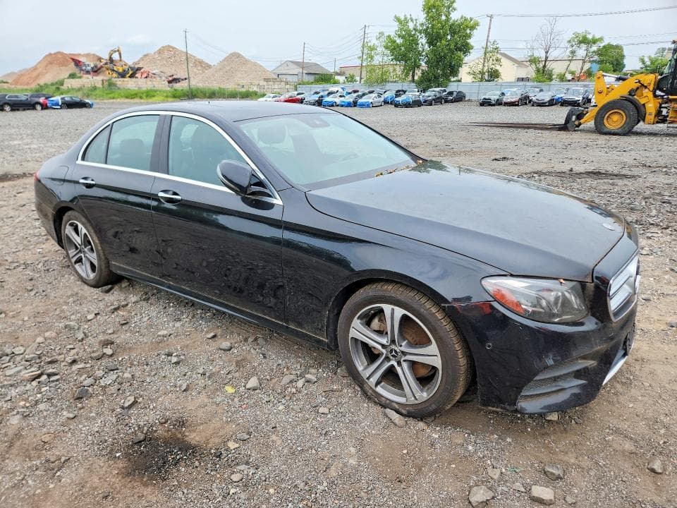 2018 MERCEDES-BENZ E 300 4MATIC 4