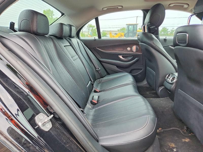 2018 MERCEDES-BENZ E 300 4MATIC 10