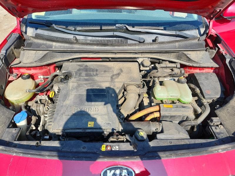 2017 KIA NIRO LX 12