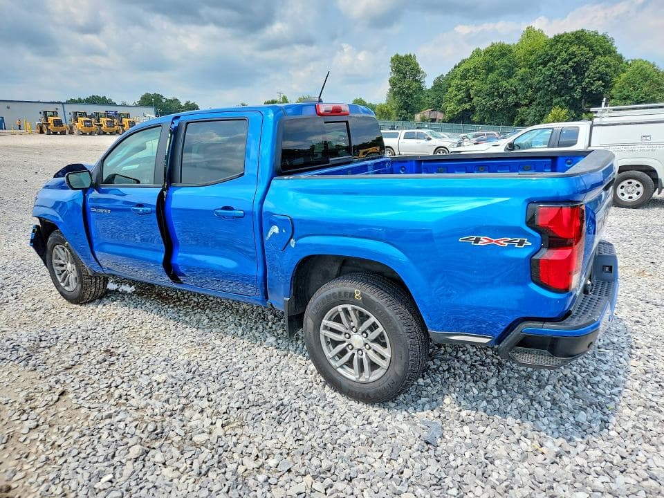 2023 CHEVROLET COLORADO LT 2