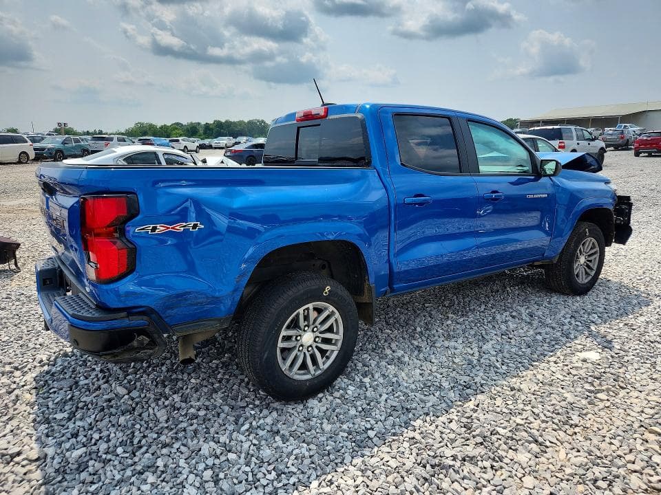 2023 CHEVROLET COLORADO LT 3