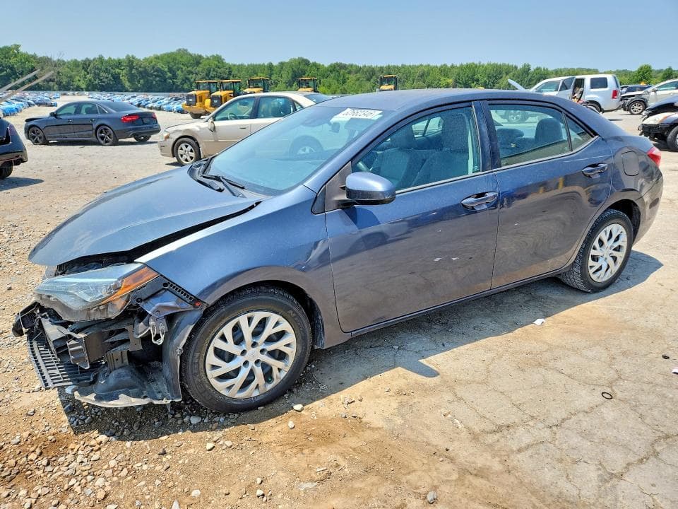 2018 TOYOTA COROLLA LE - 1