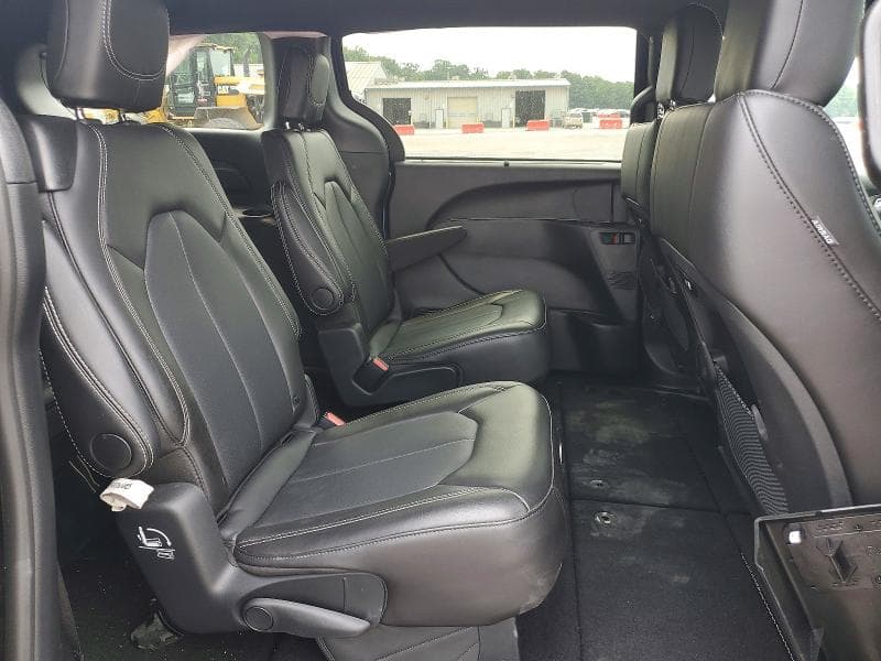 2025 CHRYSLER PACIFICA SELECT 11