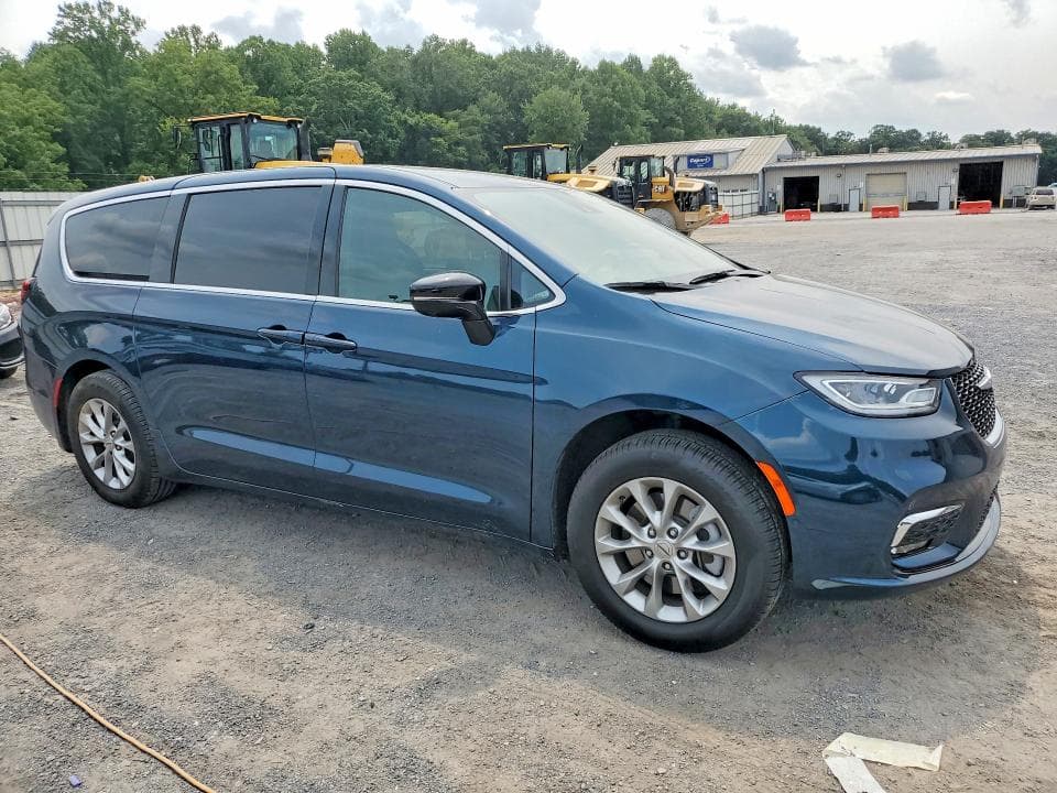 2025 CHRYSLER PACIFICA SELECT 4