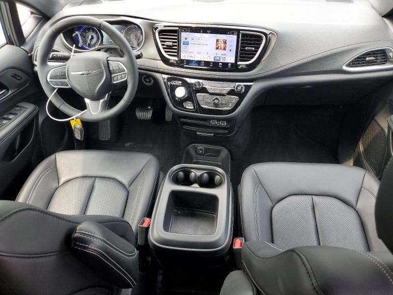2025 CHRYSLER PACIFICA SELECT 8
