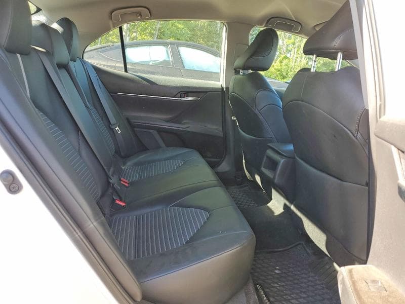 2022 TOYOTA CAMRY SE 10