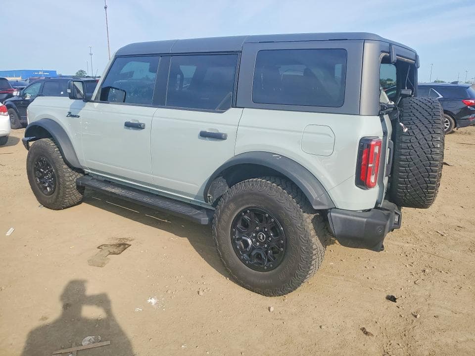 2023 FORD BRONCO BASE 2