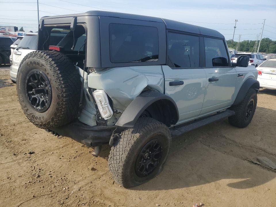 2023 FORD BRONCO BASE 3