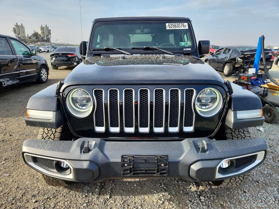 2018 JEEP WRANGLER UNLIMITED SAHARA 5