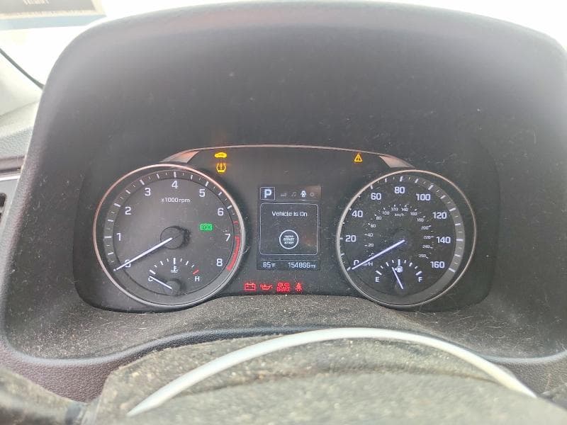 2017 HYUNDAI ELANTRA LIMITED 9
