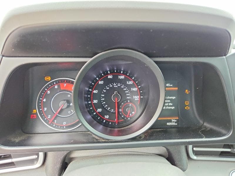 2023 HYUNDAI ELANTRA SEL 9