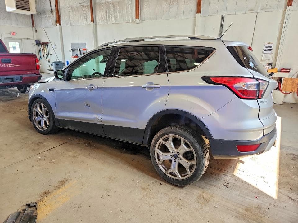 2018 FORD ESCAPE TITANIUM 2