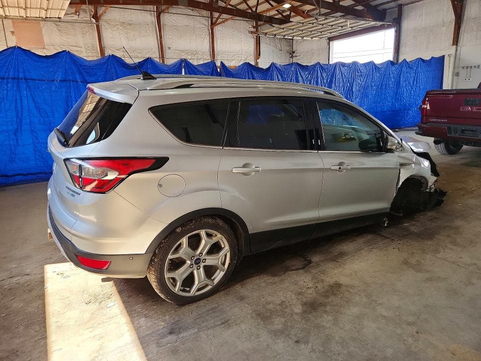 2018 FORD ESCAPE TITANIUM 3