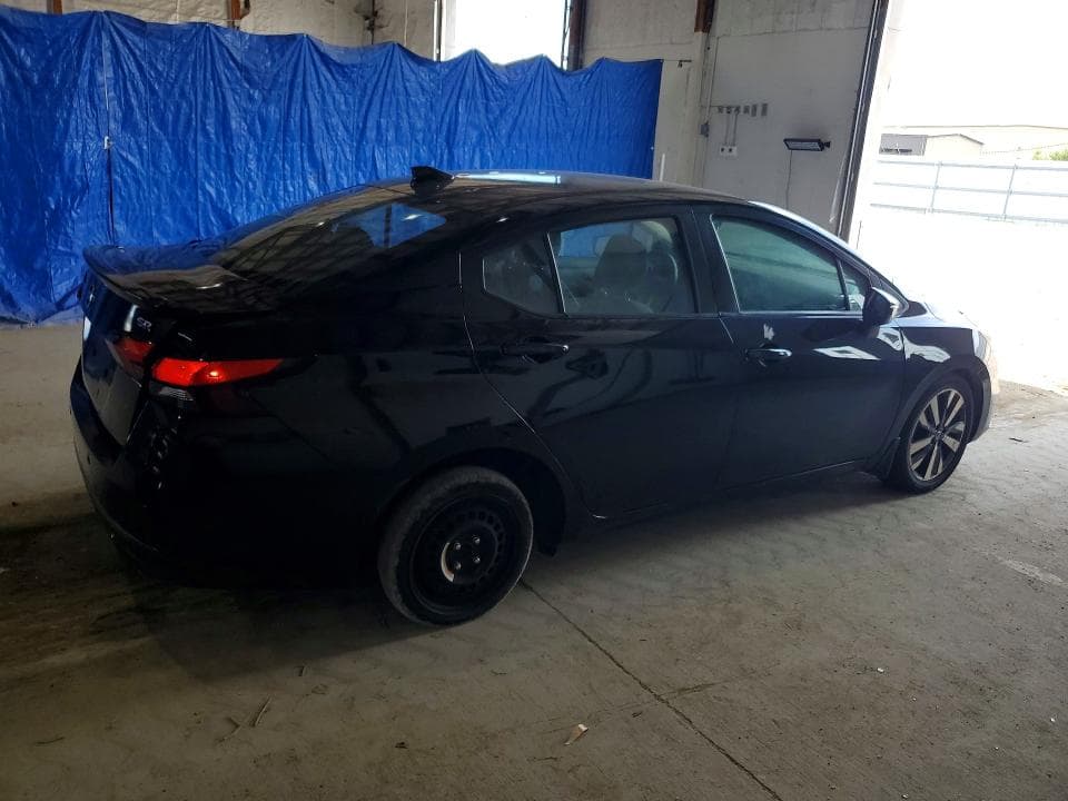 2020 NISSAN VERSA SR 3