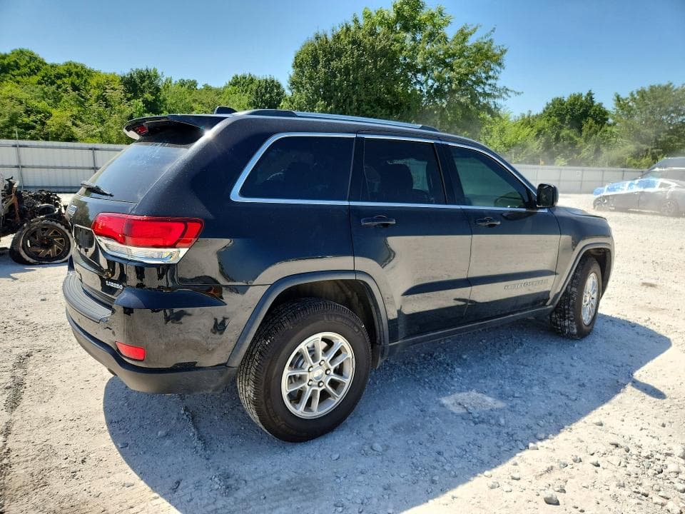 2020 JEEP GRAND CHEROKEE LAREDO 3
