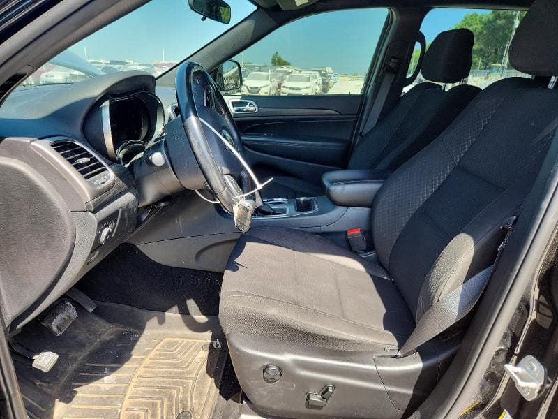 2020 JEEP GRAND CHEROKEE LAREDO 7