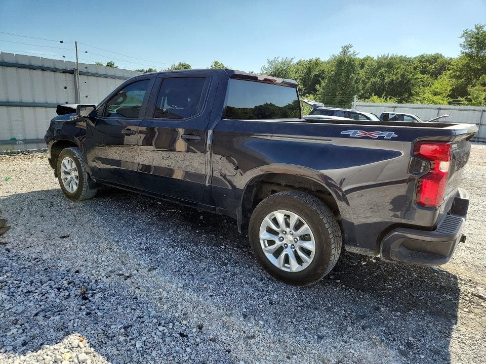 2023 CHEVROLET SILVERADO K1500 CUSTOM 2