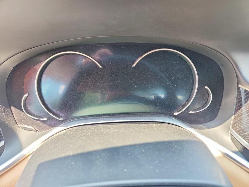 2017 BMW 750 XI 9
