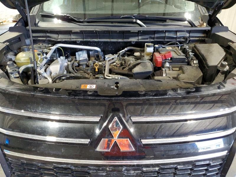 2025 MITSUBISHI OUTLANDER SE 12