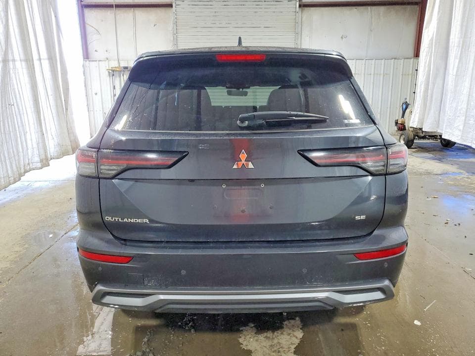 2025 MITSUBISHI OUTLANDER SE 6
