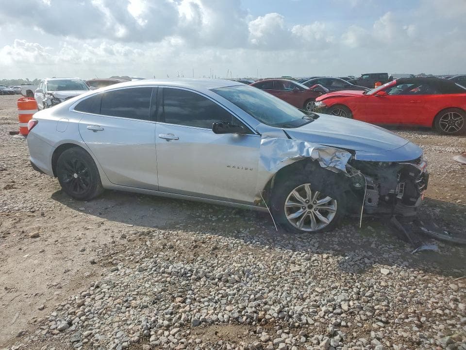 2020 CHEVROLET MALIBU LT 4