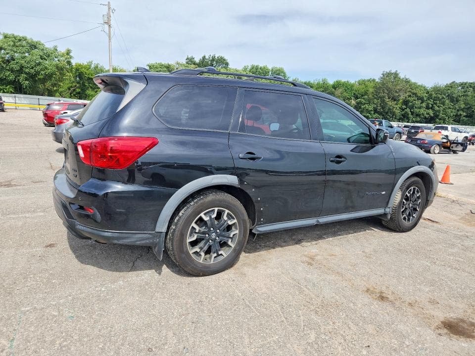 2019 NISSAN PATHFINDER SV 3
