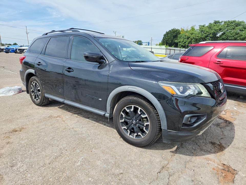 2019 NISSAN PATHFINDER SV 4