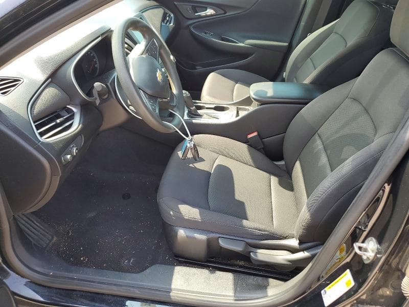 2017 CHEVROLET MALIBU LS 7