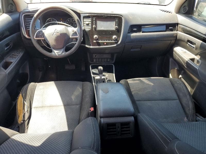 2020 MITSUBISHI OUTLANDER ES 9