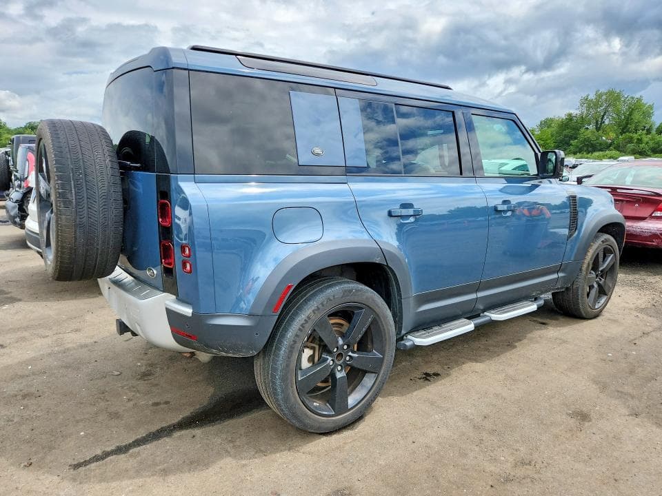 2020 LAND ROVER DEFENDER 110 HSE 3
