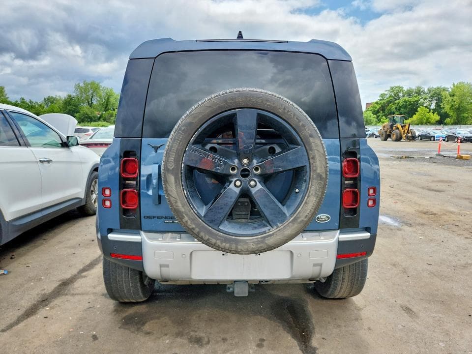 2020 LAND ROVER DEFENDER 110 HSE 6