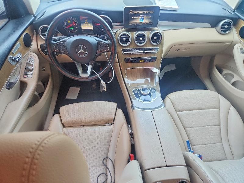 2019 MERCEDES-BENZ GLC 300 8