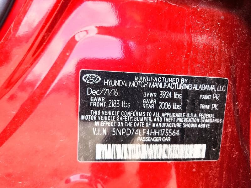 2017 HYUNDAI ELANTRA SE 12