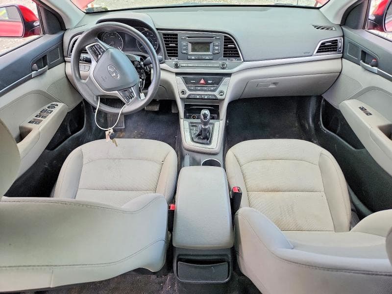 2017 HYUNDAI ELANTRA SE 8