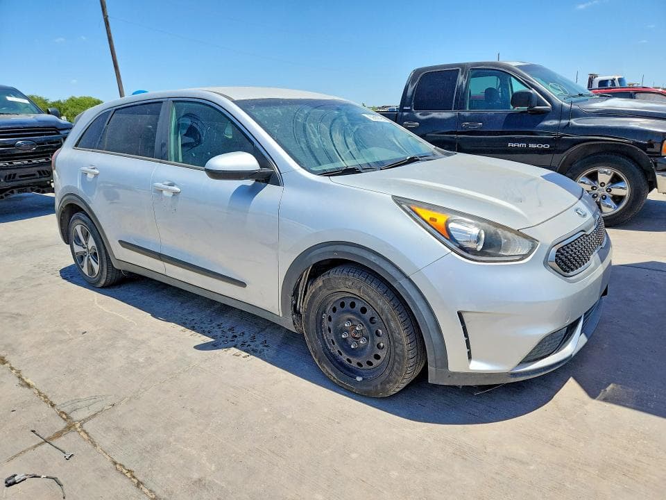 2017 KIA NIRO FE FE 4