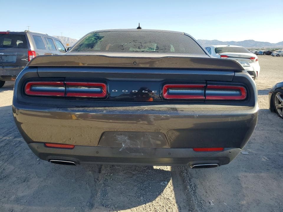 2018 DODGE CHALLENGER SXT 6