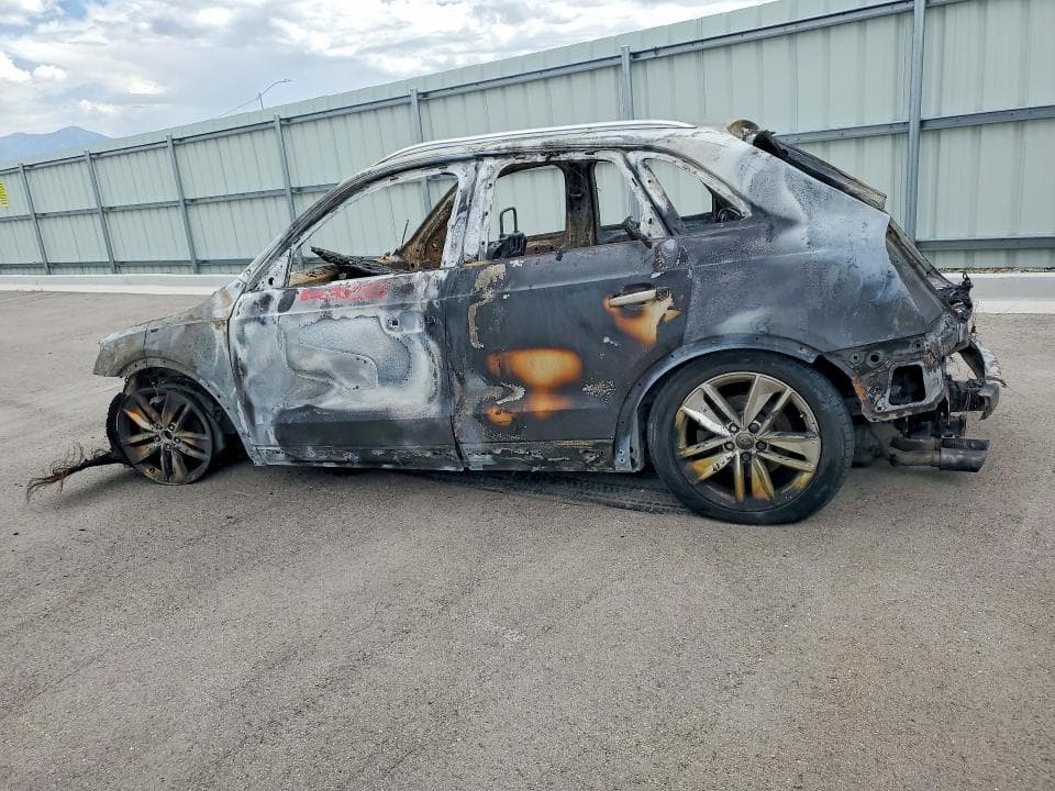 2018 AUDI Q3 PREMIUM 2