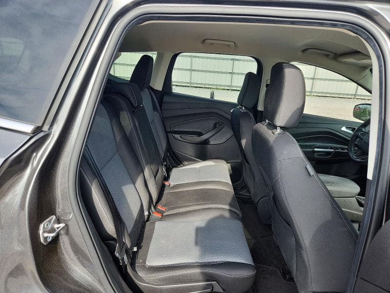 2019 FORD ESCAPE SE 11