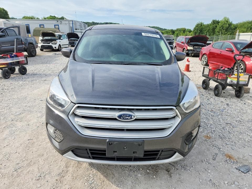 2019 FORD ESCAPE SE 5