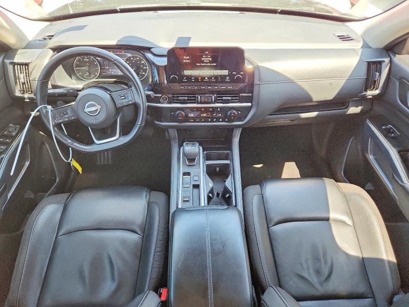 2023 NISSAN PATHFINDER SL 8