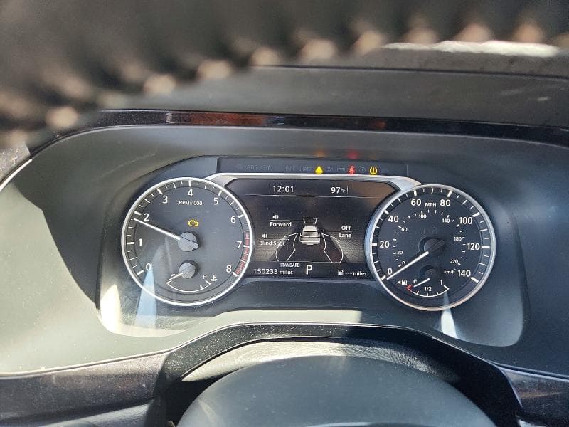 2023 NISSAN PATHFINDER SL 9