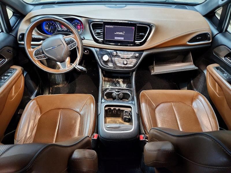 2021 CHRYSLER PACIFICA LIMITED 8