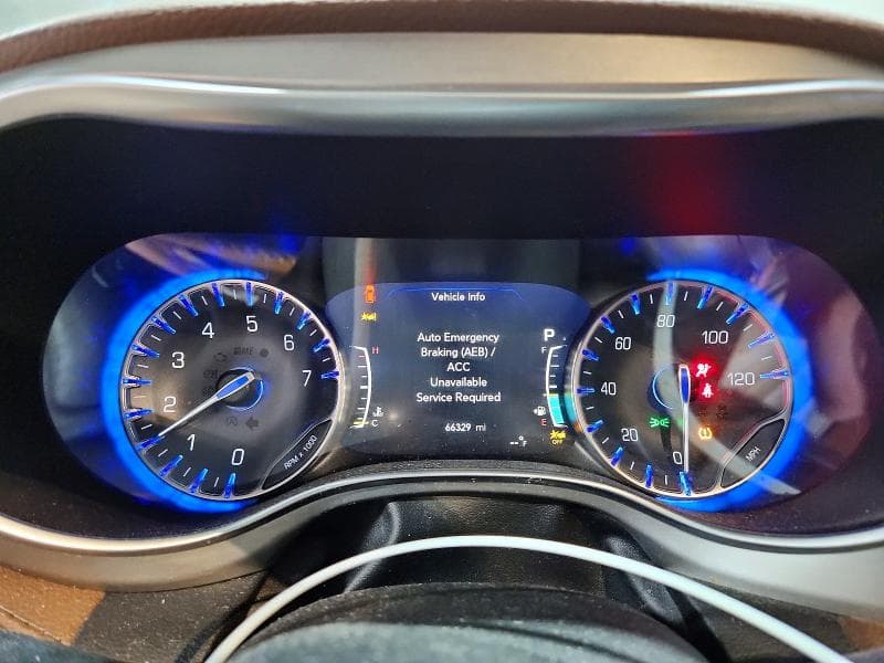 2021 CHRYSLER PACIFICA LIMITED 9