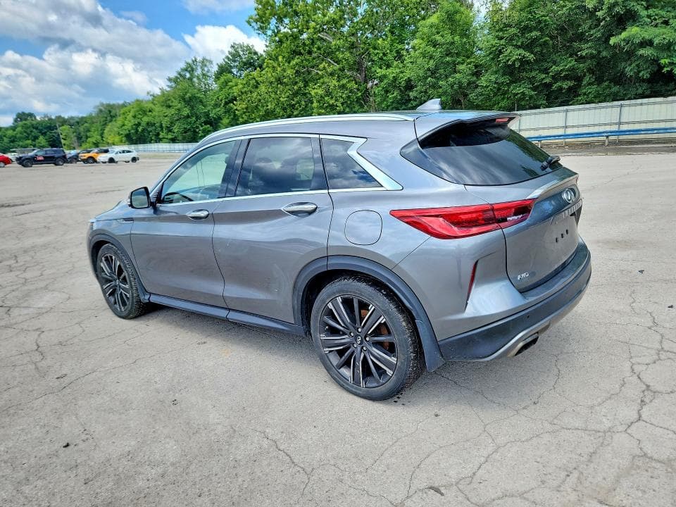 2021 INFINITI QX50 LUXE 2