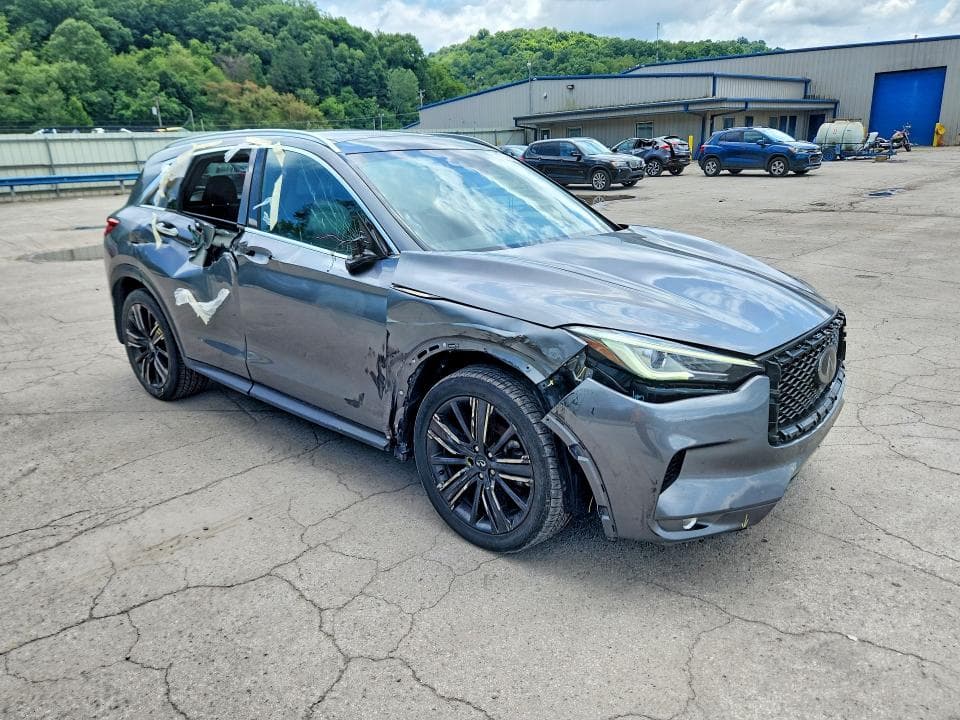 2021 INFINITI QX50 LUXE 4