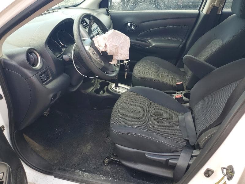 2017 NISSAN VERSA 1.6 SV 7