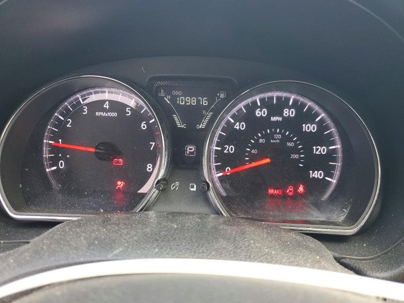 2017 NISSAN VERSA 1.6 SV 9